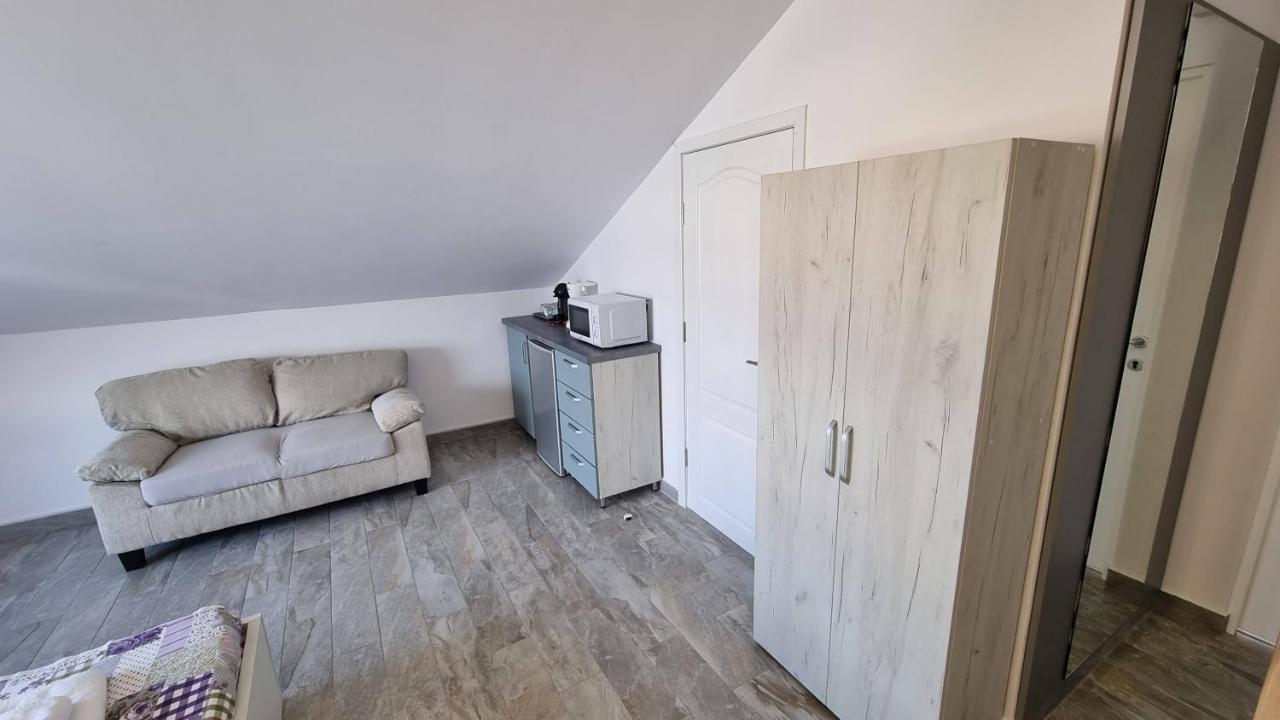 Vila Dumio Hotel Eforie Nord Buitenkant foto