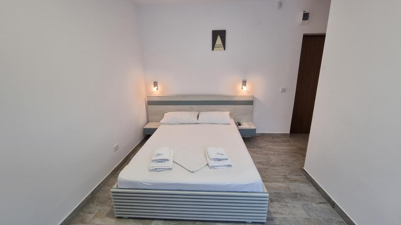 Vila Dumio Hotel Eforie Nord Buitenkant foto
